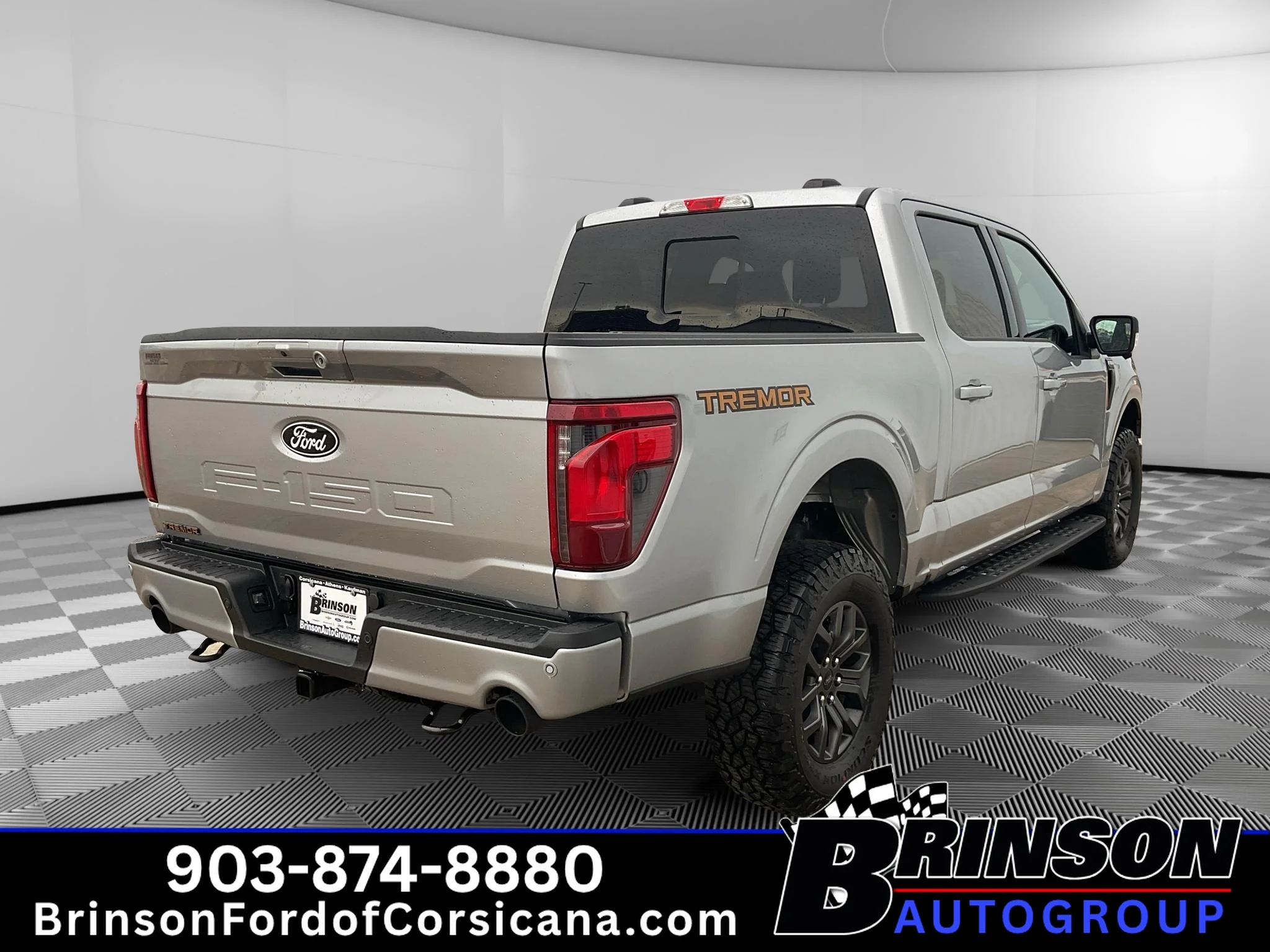New 2026 Iconic Silver Metallic Ford Tremor® image 5