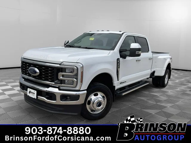 2026 Ford F-350 Super Duty LARIAT