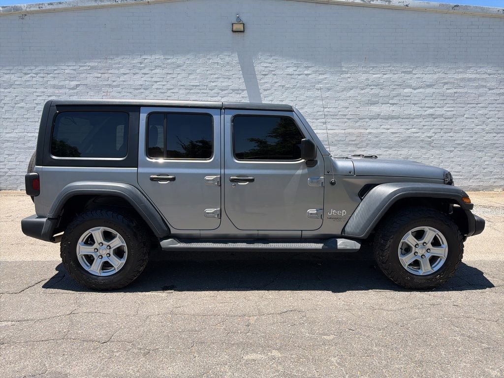 2020 Jeep Wrangler Sport S's photo