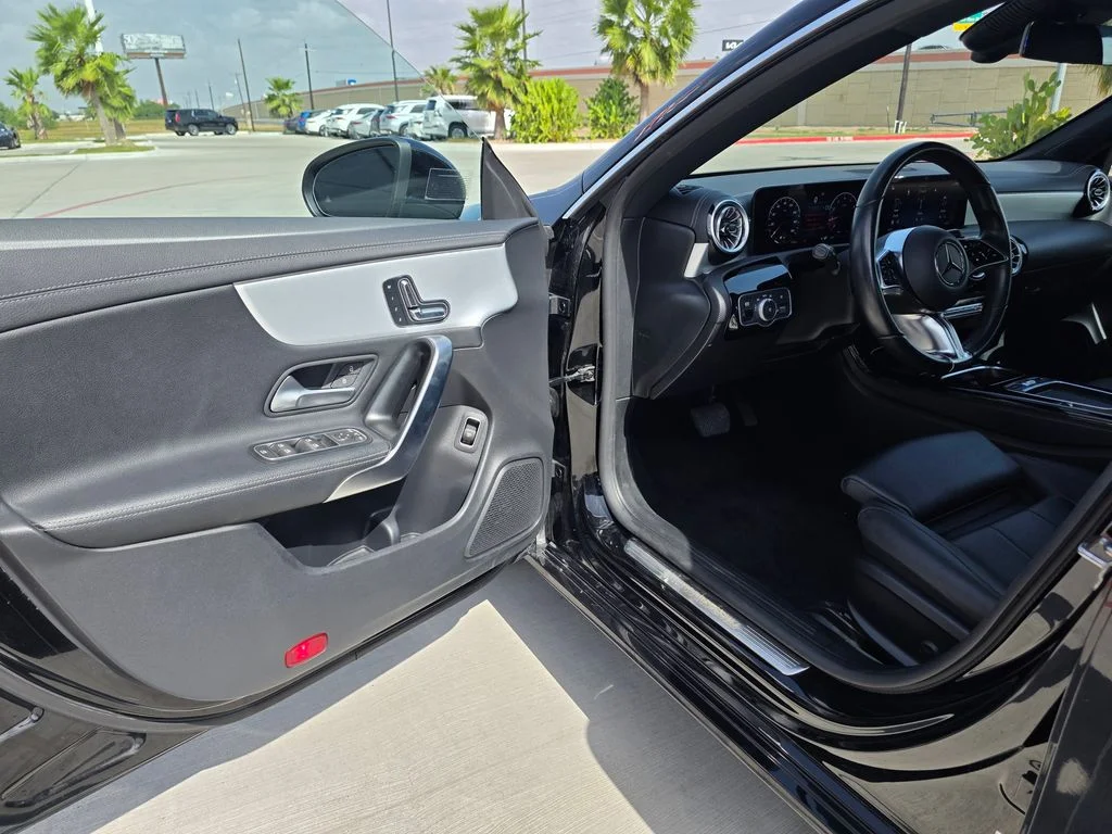 Used 2025 Black Mercedes-Benz CLA 250 image 8