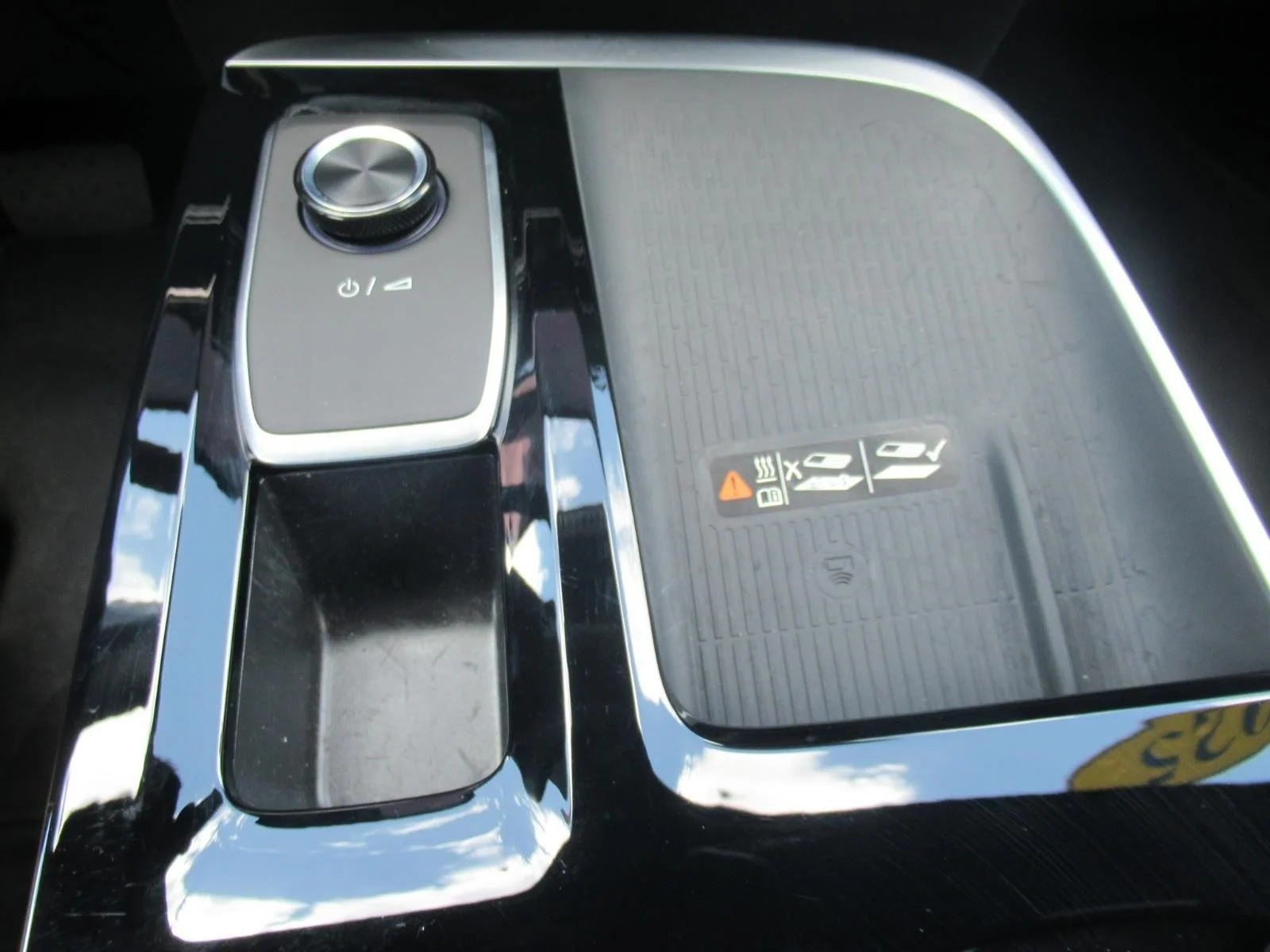 Used 2025 Blue Buick Preferred image 26