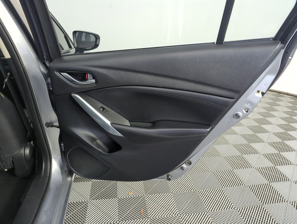 Used 2014 Silver Mazda i Touring image 30