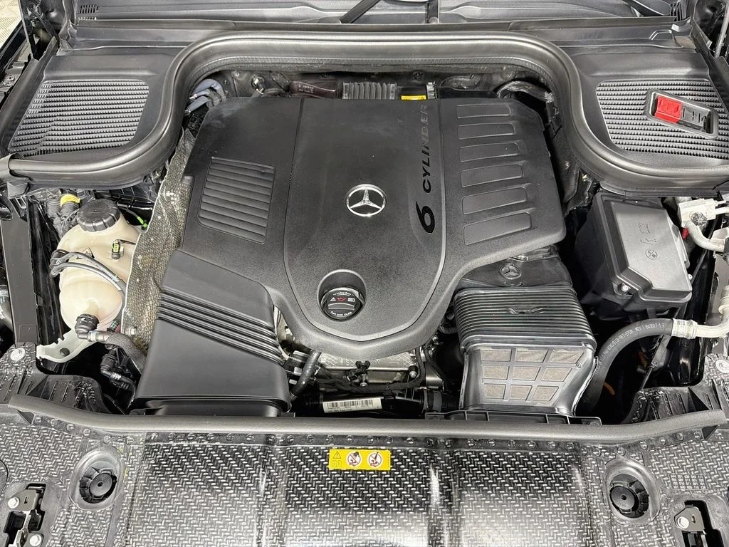 Used 2022 Black Mercedes-Benz GLE 450 image 33