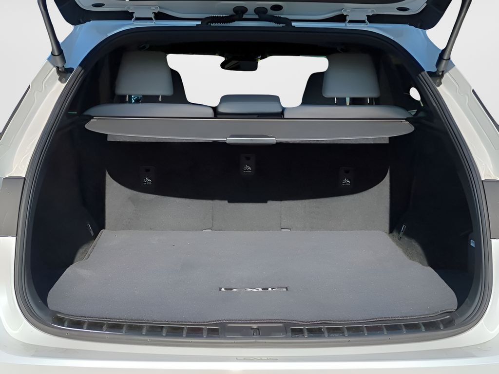 Used 2024 White Lexus 350 Premium Plus image 10
