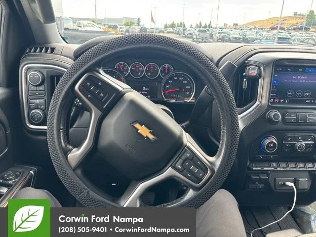 Used 2021 Silver Chevrolet LT image 10
