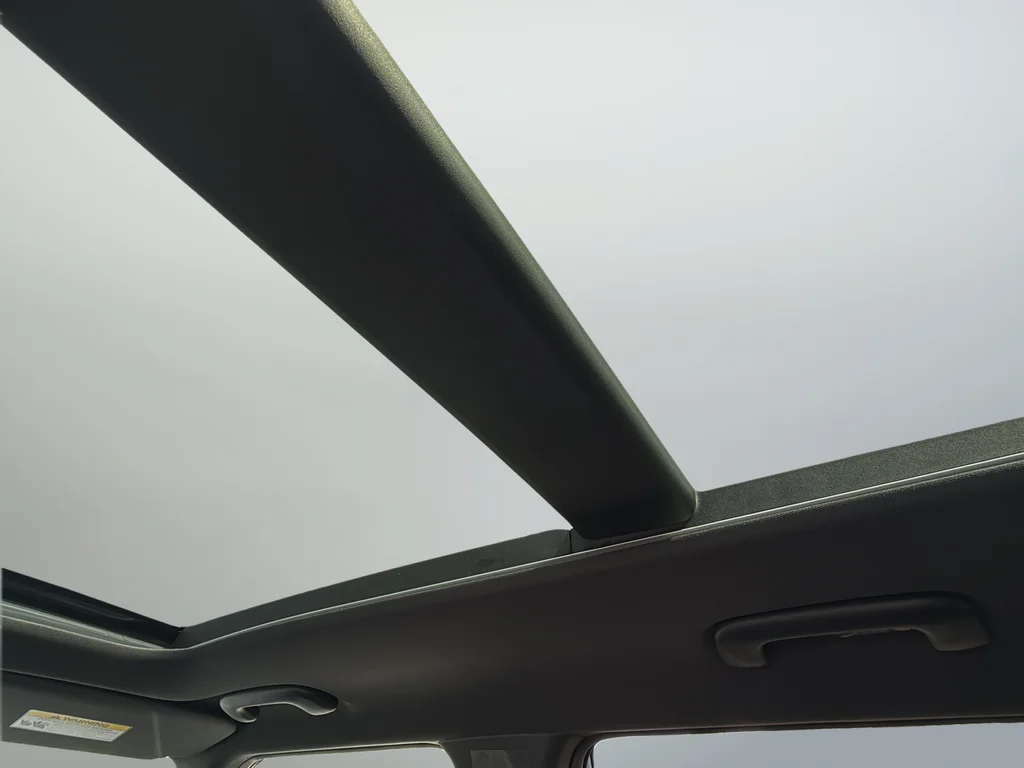 New 2027 Frost Blue Kia X-Line SX image 17
