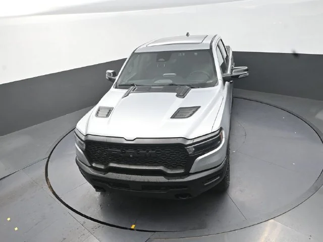 New 2026 Silver Zynith Exterior Paint RAM Rebel image 11