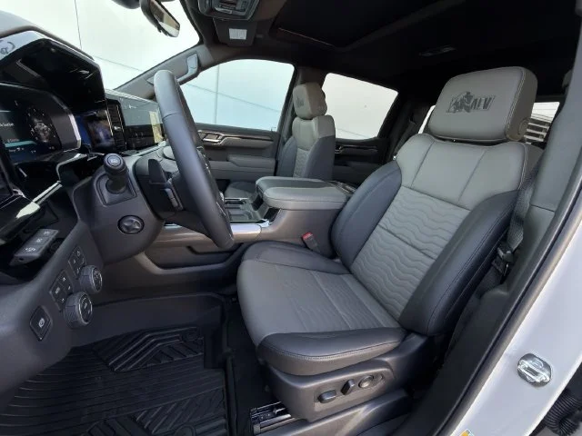2026 Chevrolet Silverado 1500 ZR2 - Photo 20