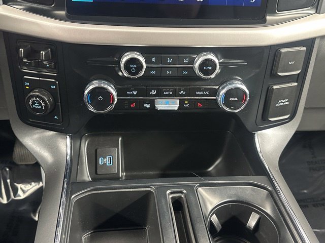 Used 2023 Gray Ford XLT image 19