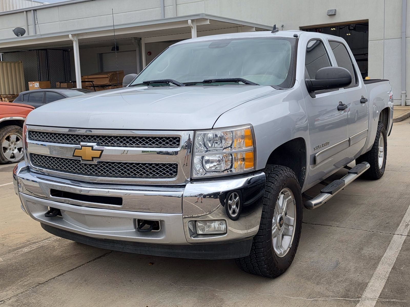 Used 2013 SILVER ICE METALLIC Chevrolet LT image 1