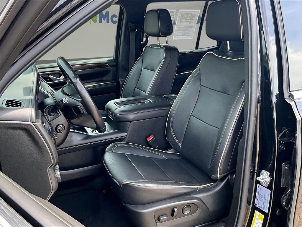 Used 2021 Black Chevrolet Premier image 24