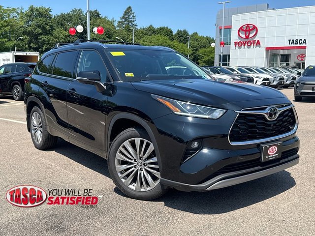 2023 Toyota Highlander Platinum