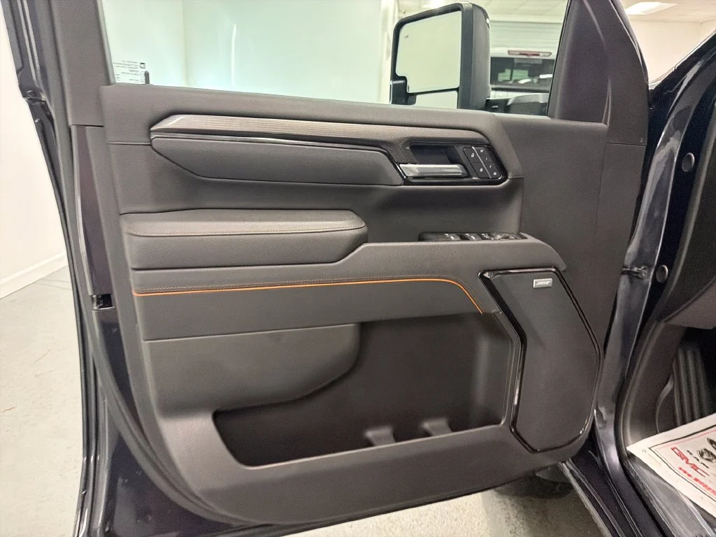 Used 2026 Titanium Rush Metallic GMC AT4 image 13