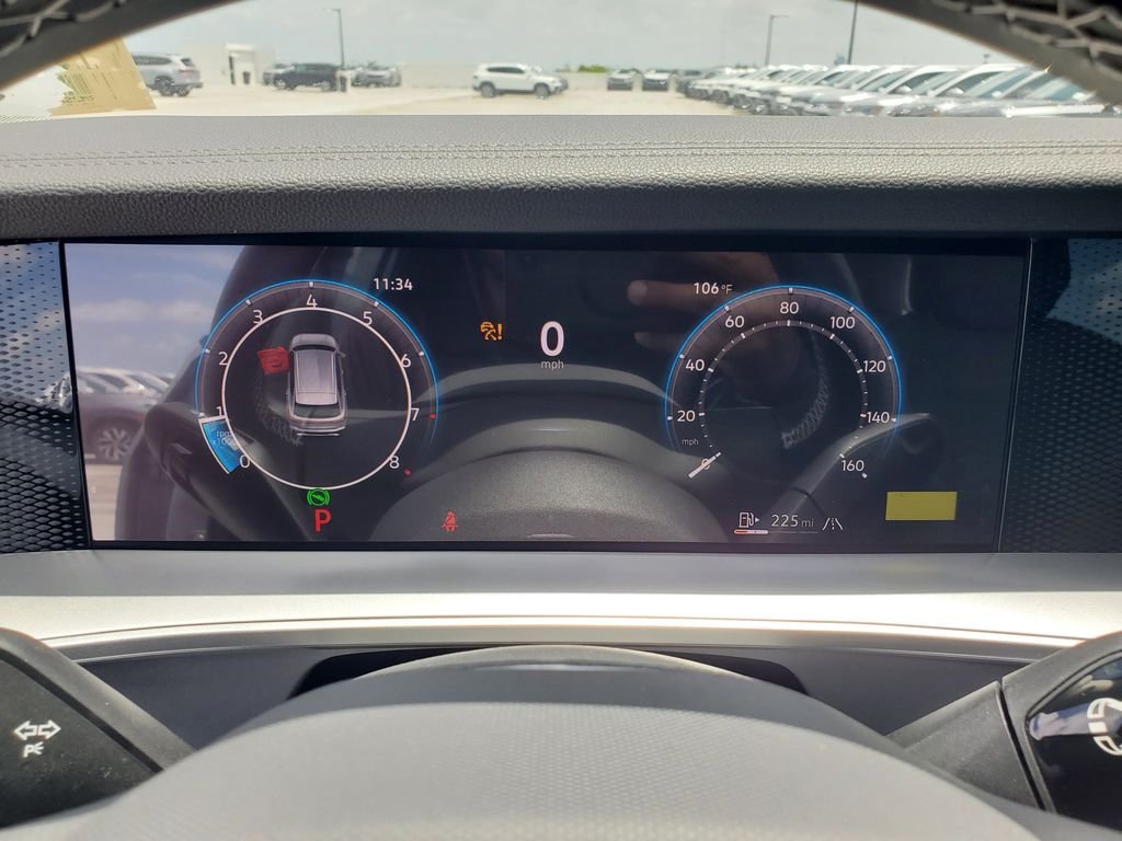 New 2026 Silver Volkswagen 2.0T SE image 13