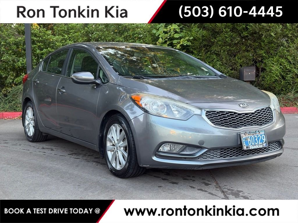 Used 2015 Graphite Steel Kia EX image 1