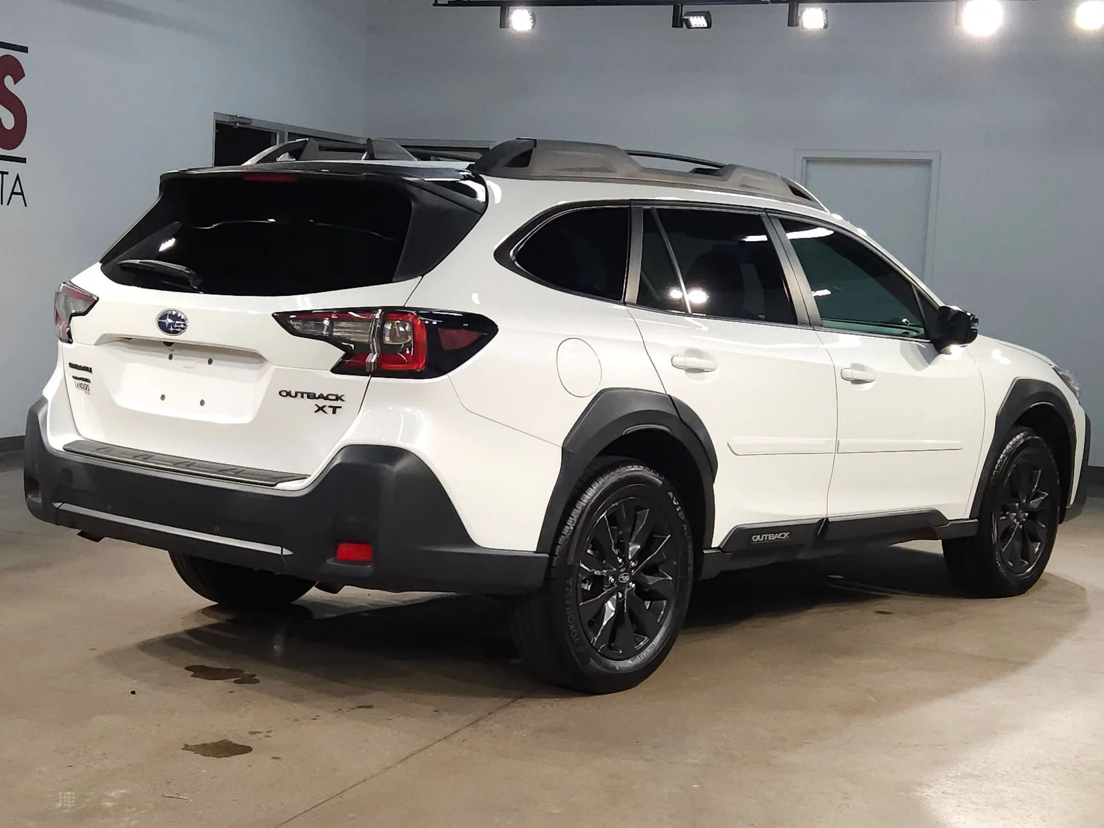 Used 2024 Crystal White Pearl Subaru Onyx Edition XT image 7