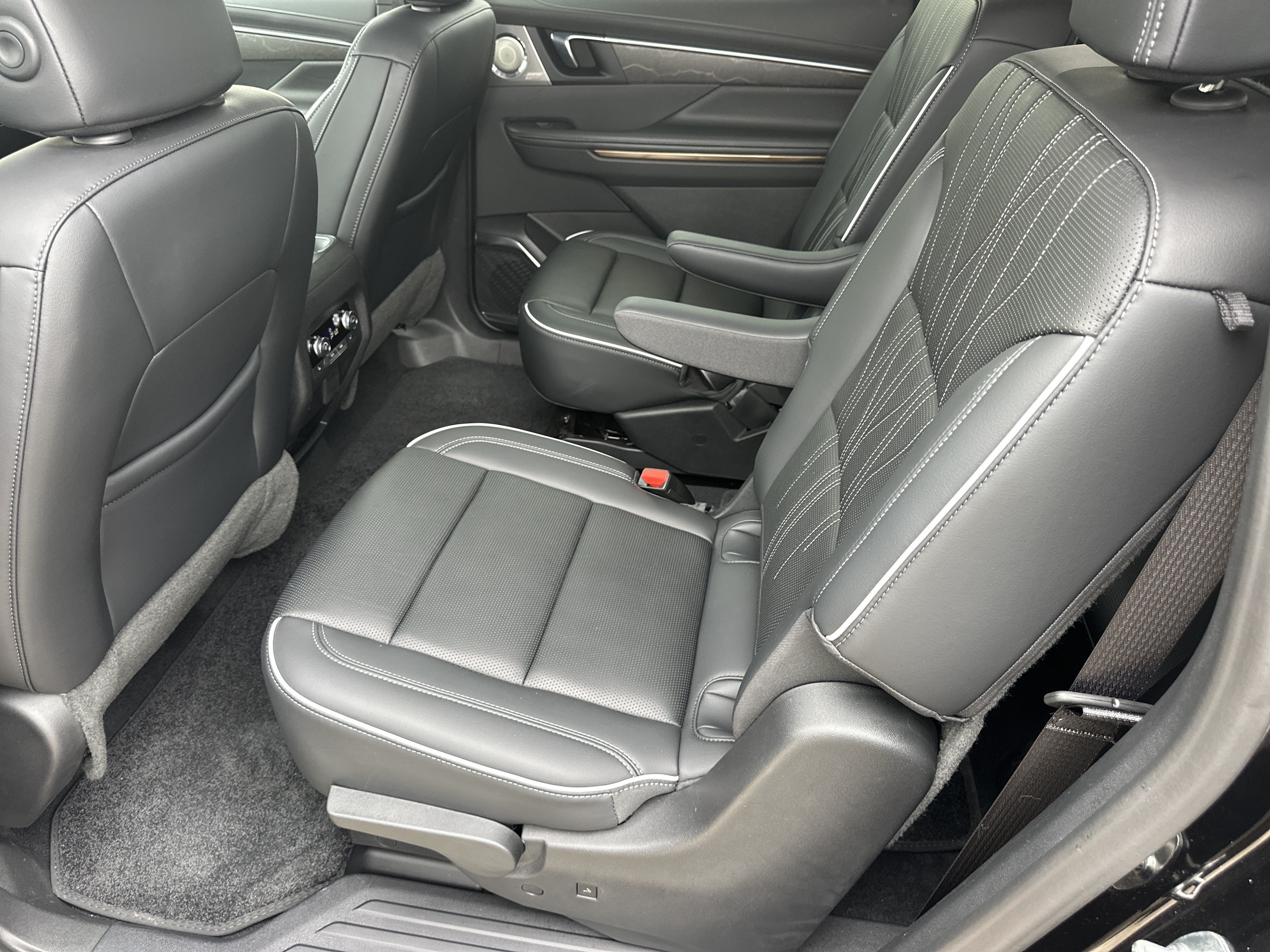 2025 Buick Enclave Avenir - Photo 22