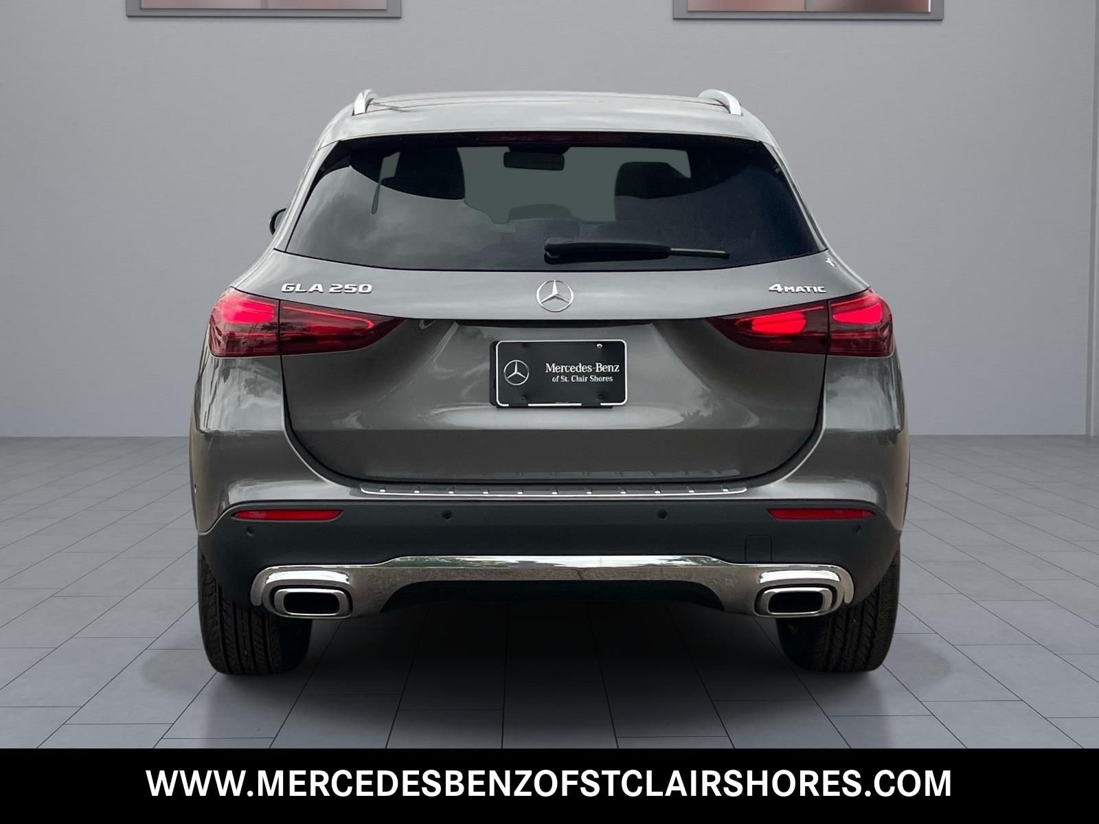 New 2026 Mountain Grey Metallic Mercedes-Benz GLA 250 image 5