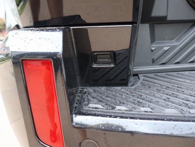 Used 2025 Gray GMC 2X image 15