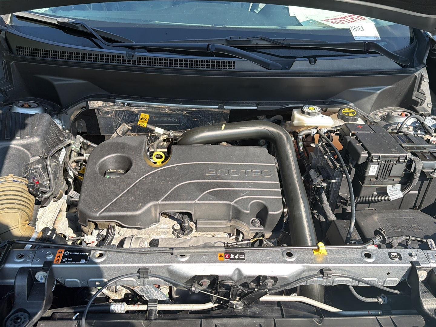 Used 2024 Sterling Metallic GMC SLT image 35