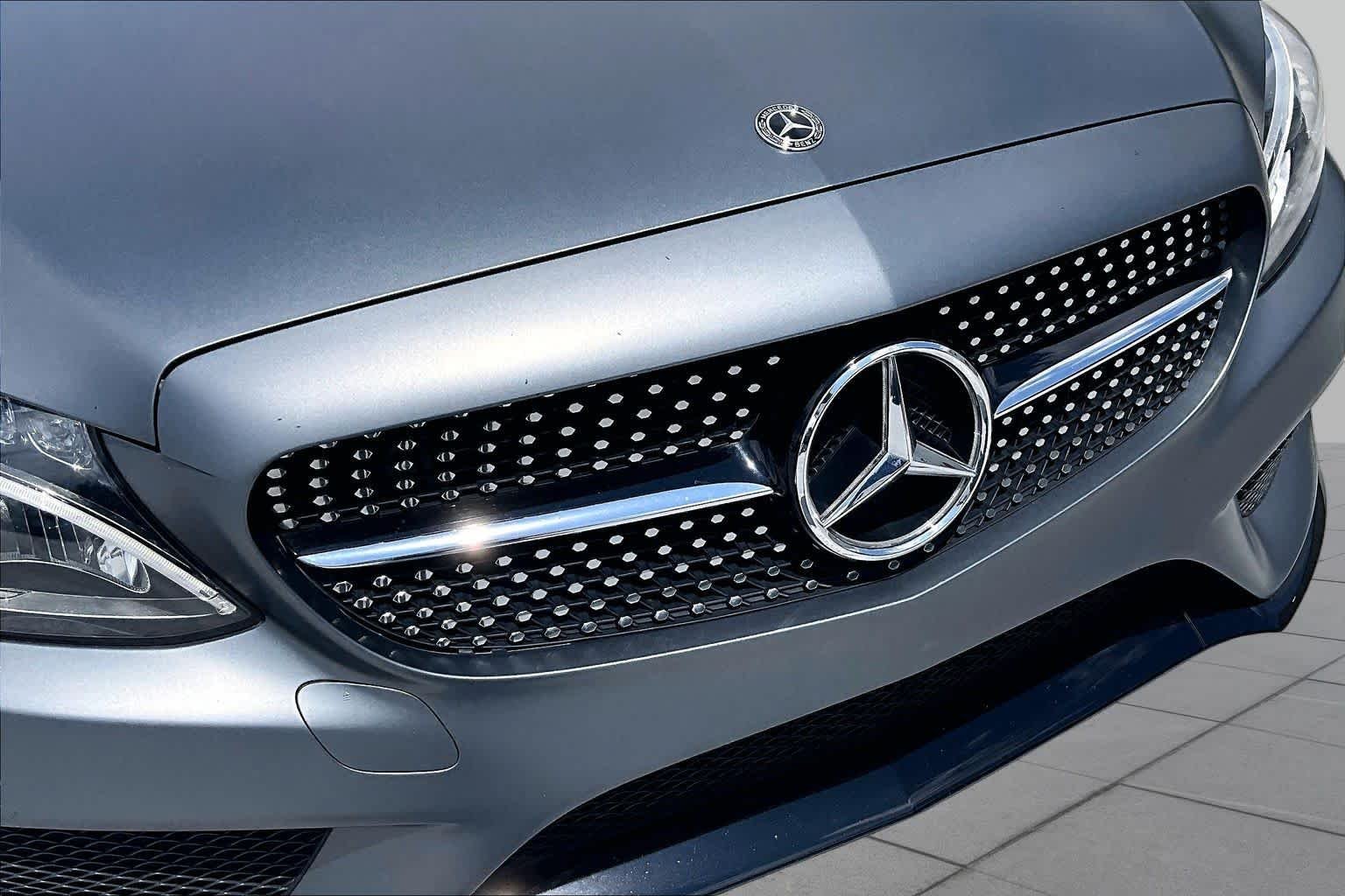 Used 2018 designo Selenite Grey Magno (Matte Finish) Mercedes-Benz C 300 image 29