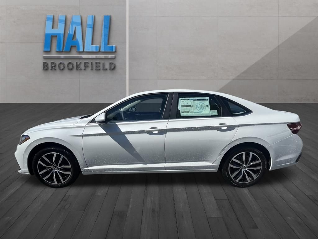 New 2026 White Volkswagen 1.5T SE image 2