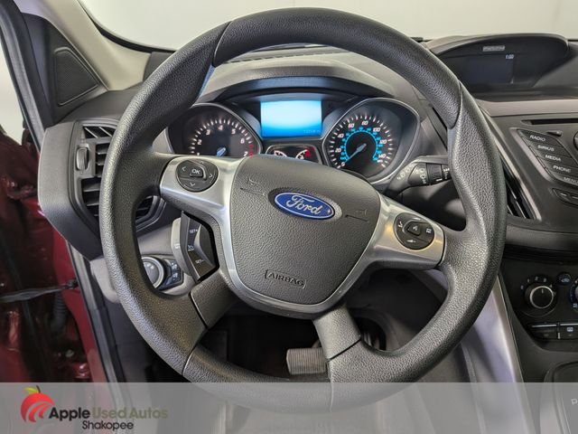 Used 2016 Red Ford SE image 13