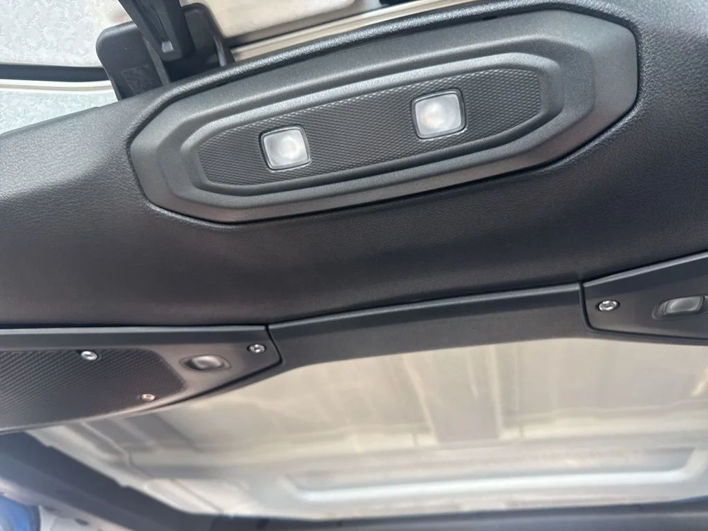 2025 Jeep Wrangler 4-Door Sahara - Photo 38