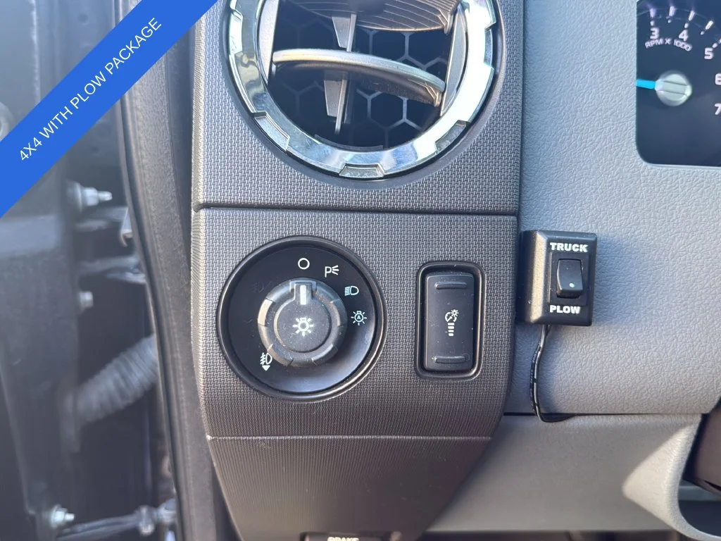 Used 2014 Black Ford XLT image 22