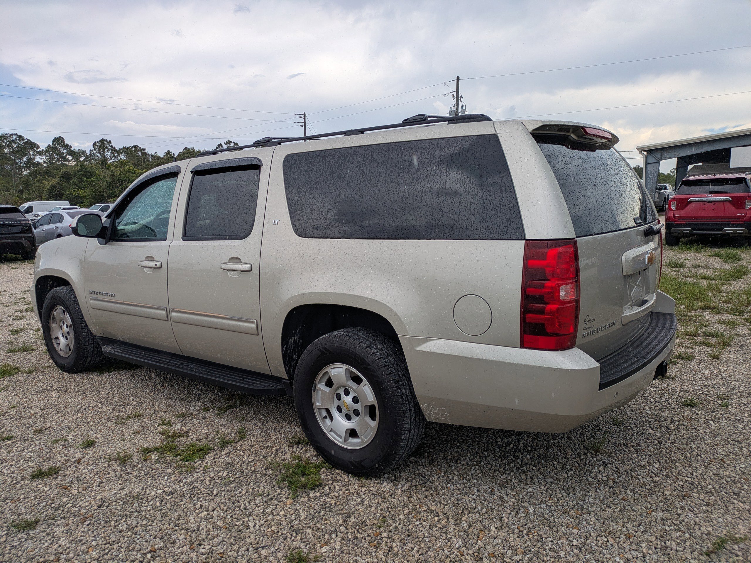 Used 2014 Champagne Silver Metallic Chevrolet LT image 6