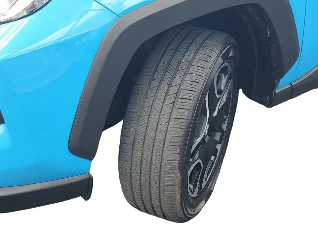 Used 2019 Blue Flame Toyota Adventure image 36