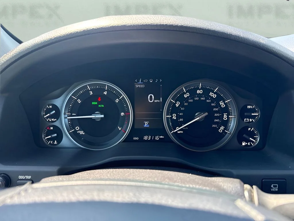 Used 2016 Silver Toyota Base image 19