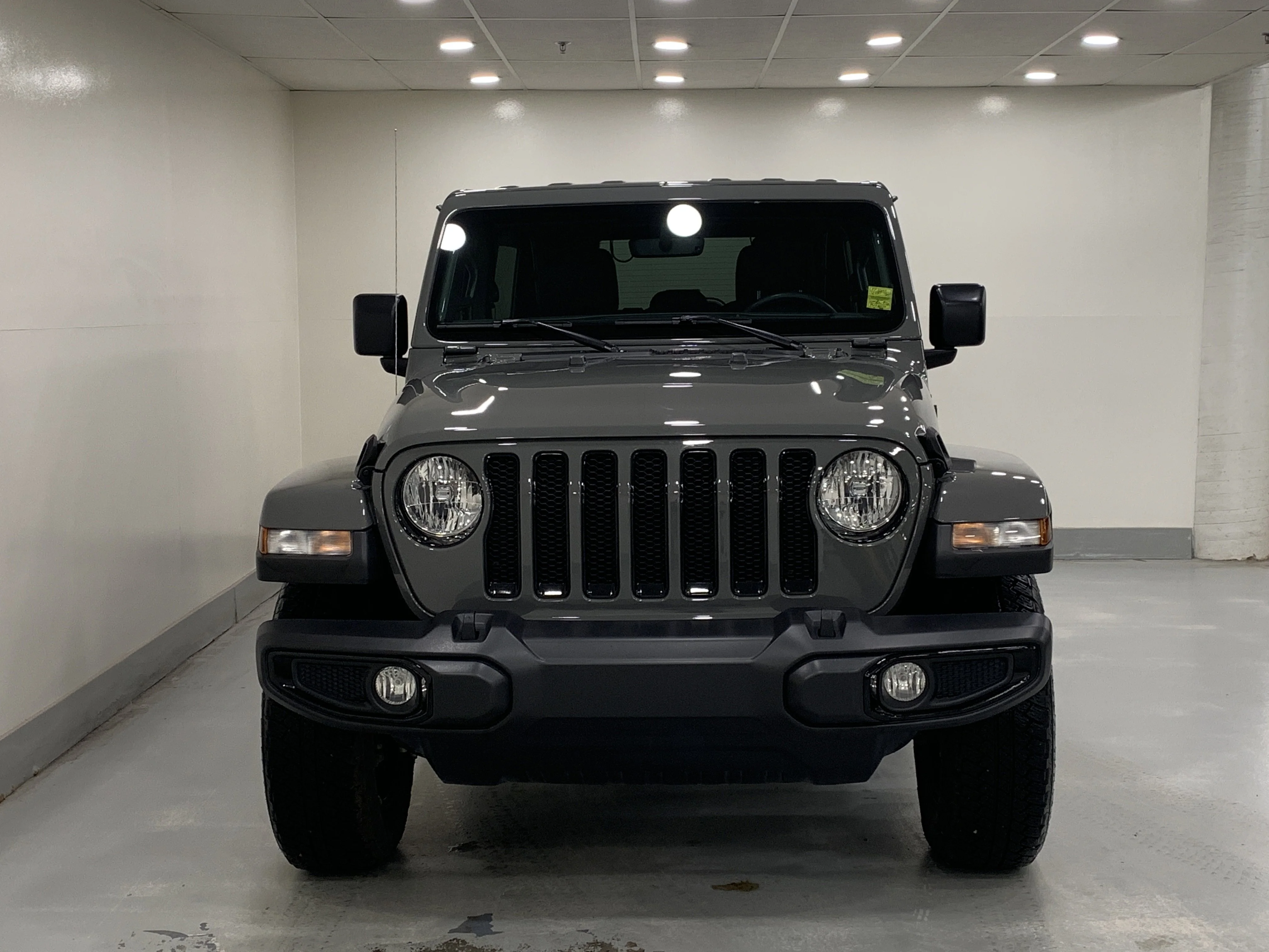 Certified Used 2023 Black Jeep Sahara Altitude * Leather * image 4