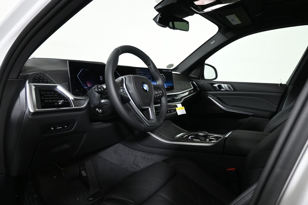 New 2026 Alpine White BMW xDrive40i image 14