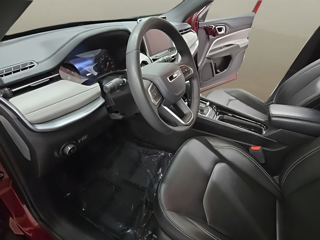 Used 2025 Red Jeep Limited image 11