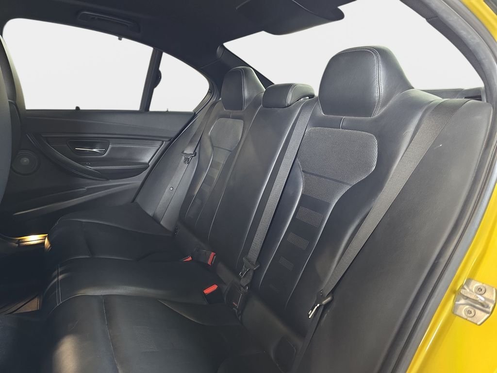 Used 2018 Yellow BMW Base image 16