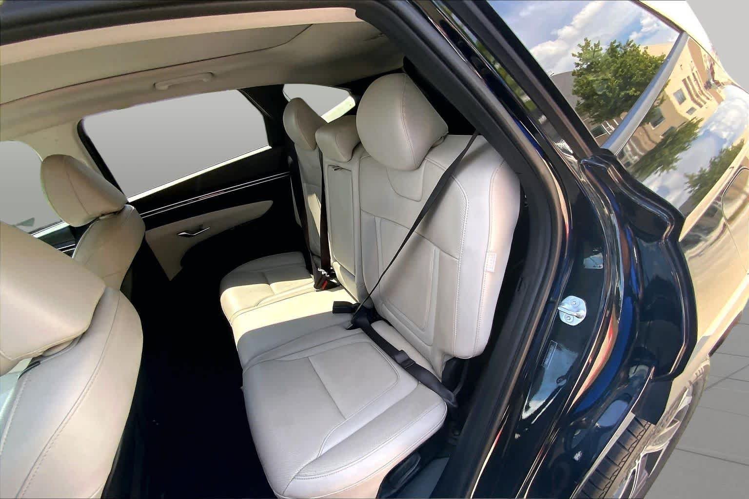 Used 2024 Black Pearl Hyundai Limited image 21
