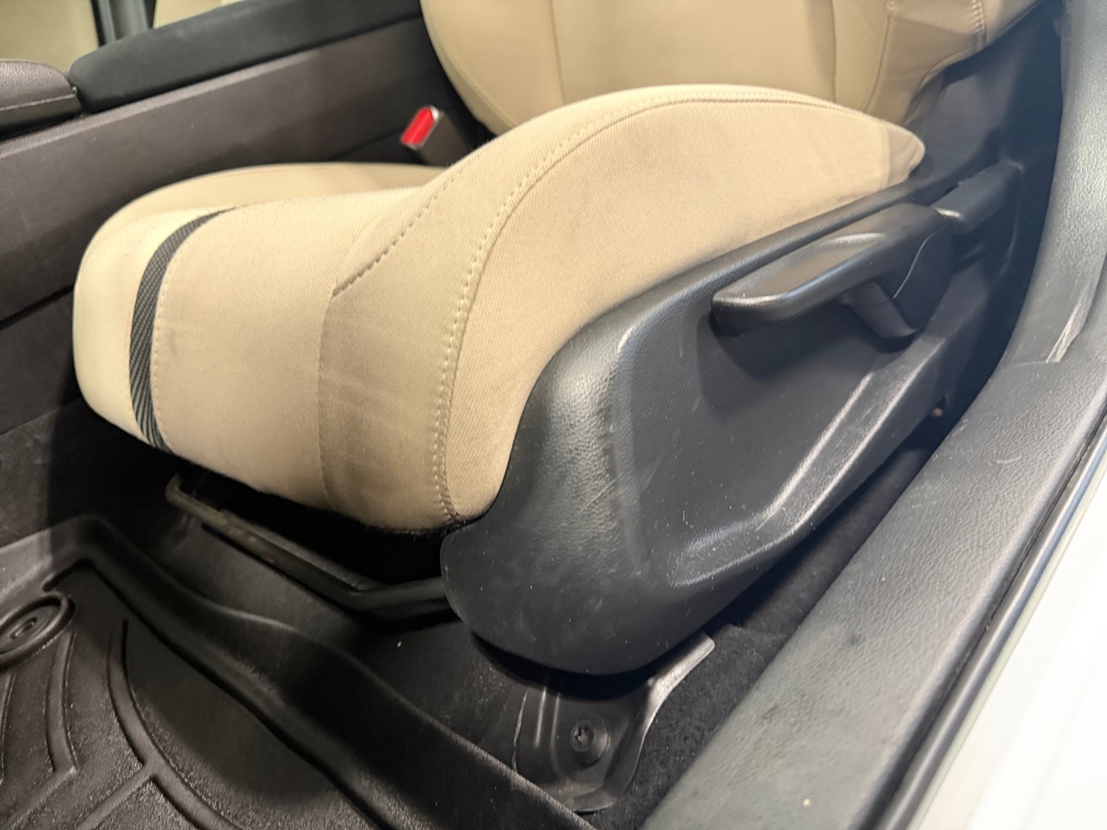 2018 Honda Civic LX - Photo 9