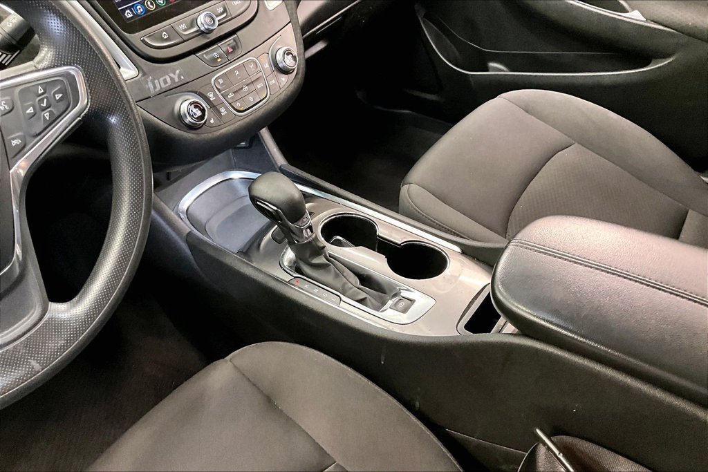 2022 Chevrolet Malibu 1LT - Photo 16