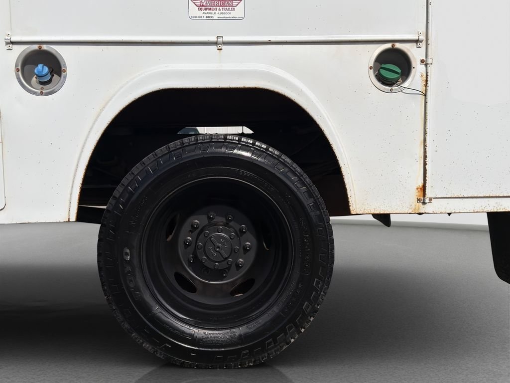 Used 2020 White Ford XL image 19