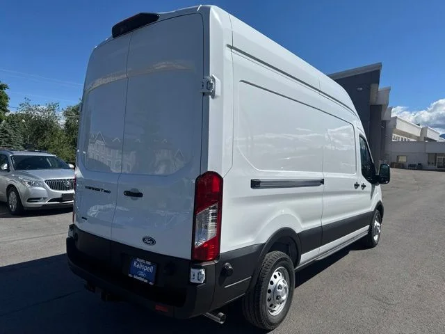 New 2026 Oxford White Ford Base image 5