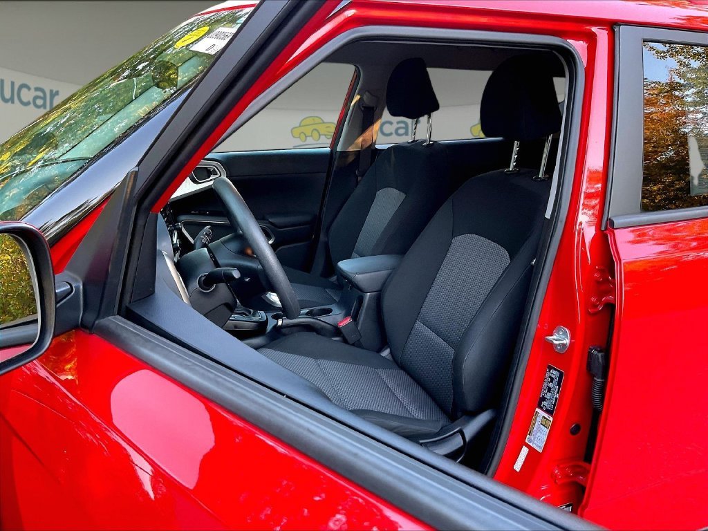 Used 2023 Red Kia LX image 10