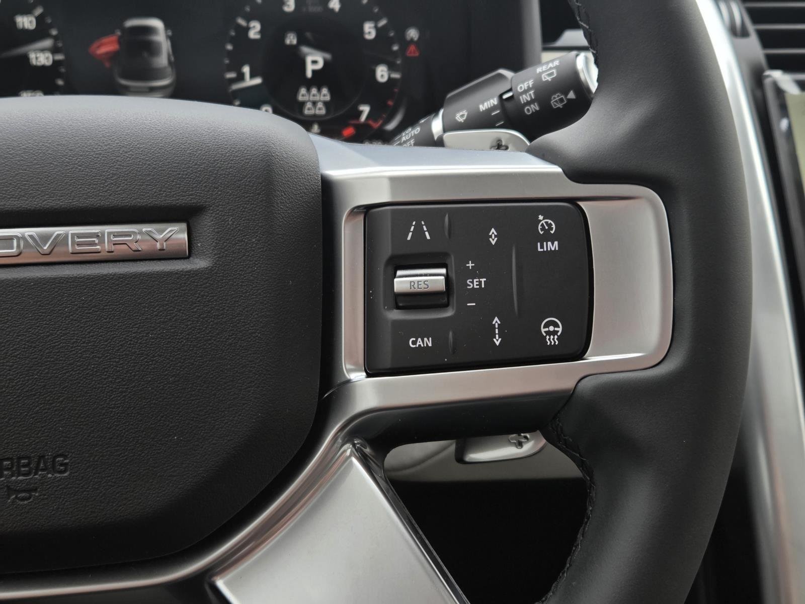 New 2026 Fuji White Land Rover S image 22