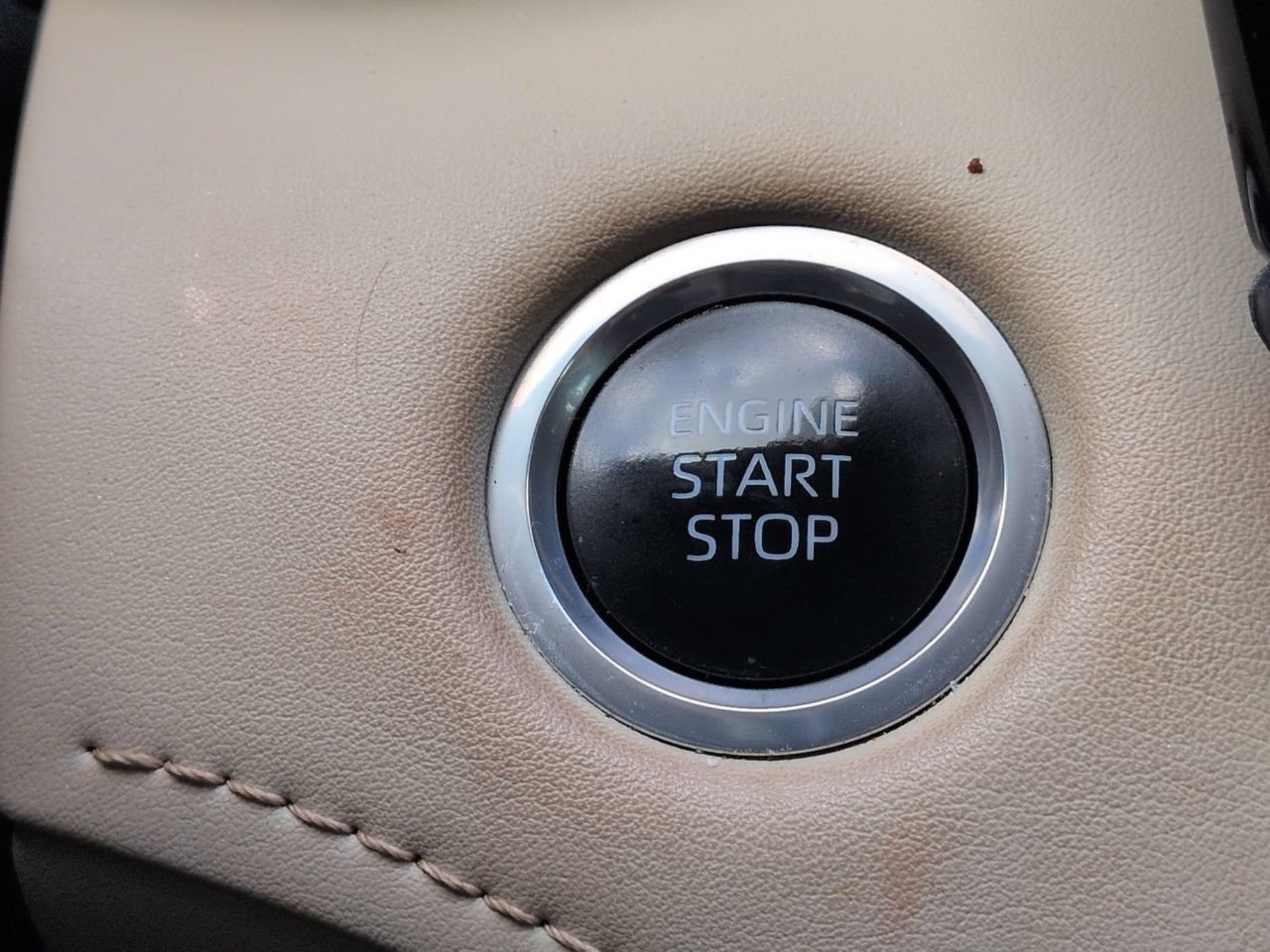 Used 2024 Pearl Toyota XLE image 36