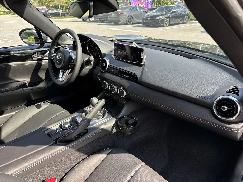 2026 Mazda MX-5 Miata RF Grand Touring - Photo 14