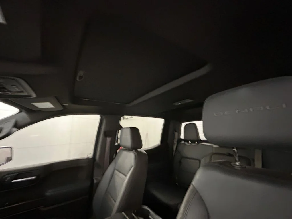 Used 2020 White GMC Denali image 25