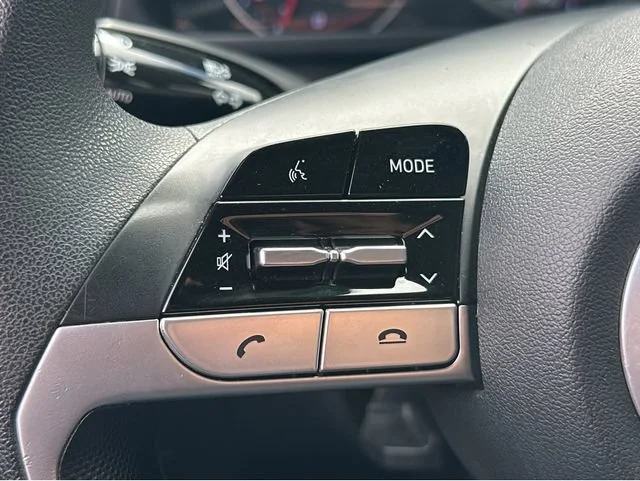 2021 Hyundai Elantra SE - Photo 21