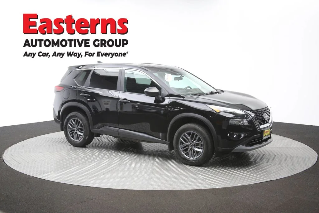 Used 2023 Black Nissan S image 48
