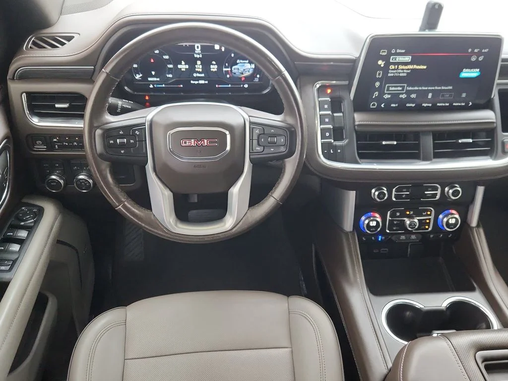 Used 2023 Black GMC SLT image 9