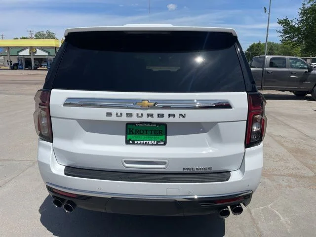 Used 2024 White Chevrolet Premier image 4